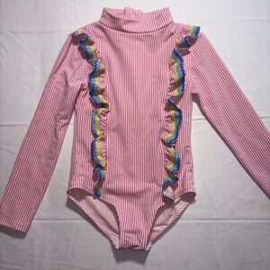 Mini Boden Seersucker Long Sleeve Ric Rac Ruffle Rashguard Swimsuit Size 6-7Y